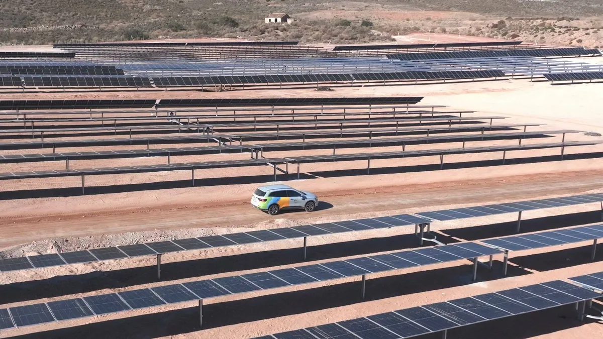 Vista aérea de una planta fotovoltaica